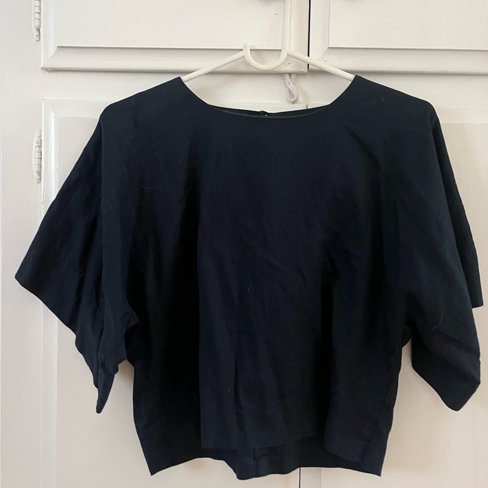 Black Crane Navy Petal Top Size Small